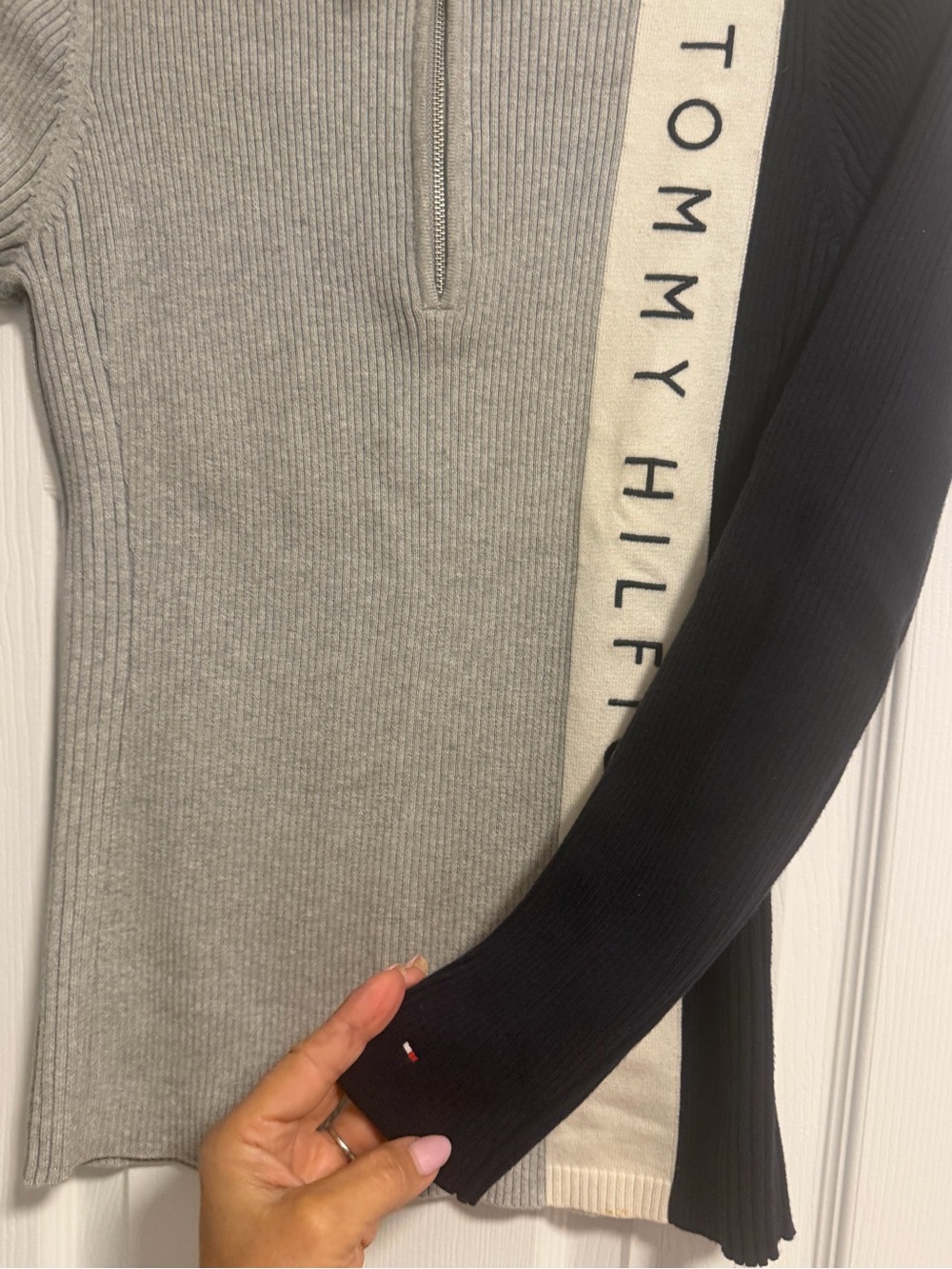 Tommy Hilfiger Women’s Quarter-Zip Ribbed Sport Sweater - Gray/Black - Picture 8 of 8
